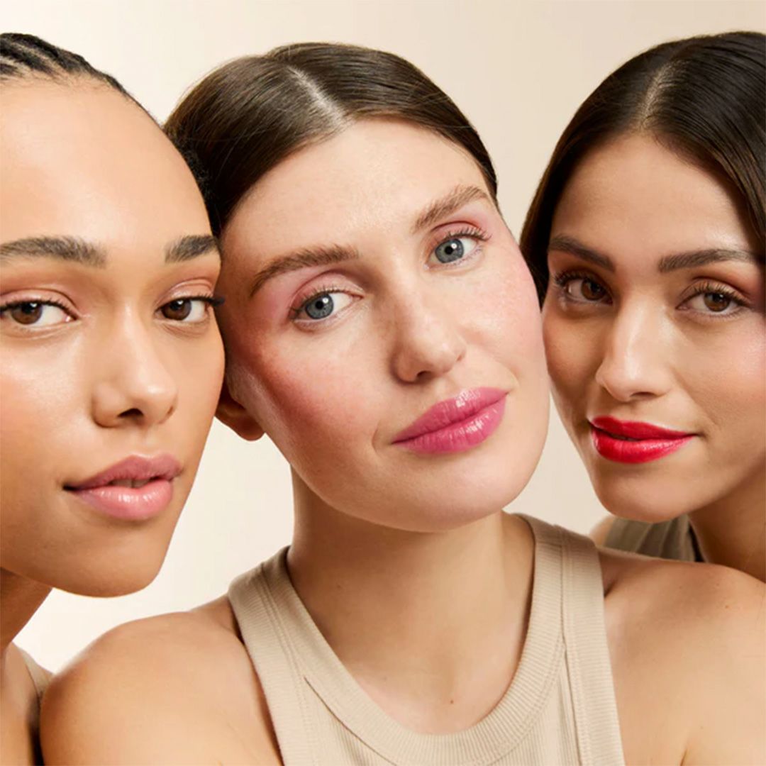 アンブリオリス カラーバーム 3-in-1スティック / 2.5g